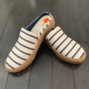 Toms Riviera Slip On Sneaker